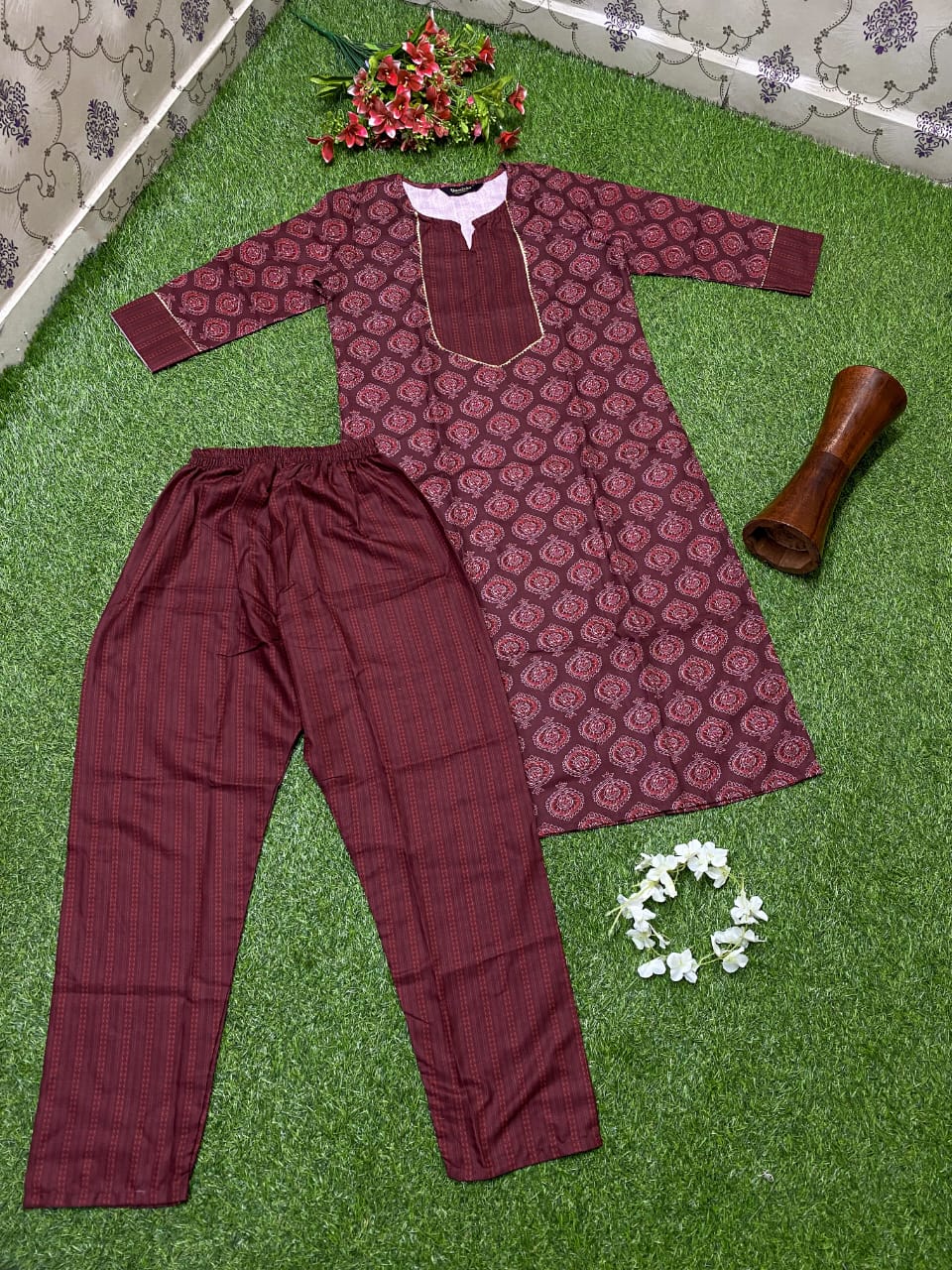 Shamal Printed Cotton Blend Kurti With Bottom Catalog